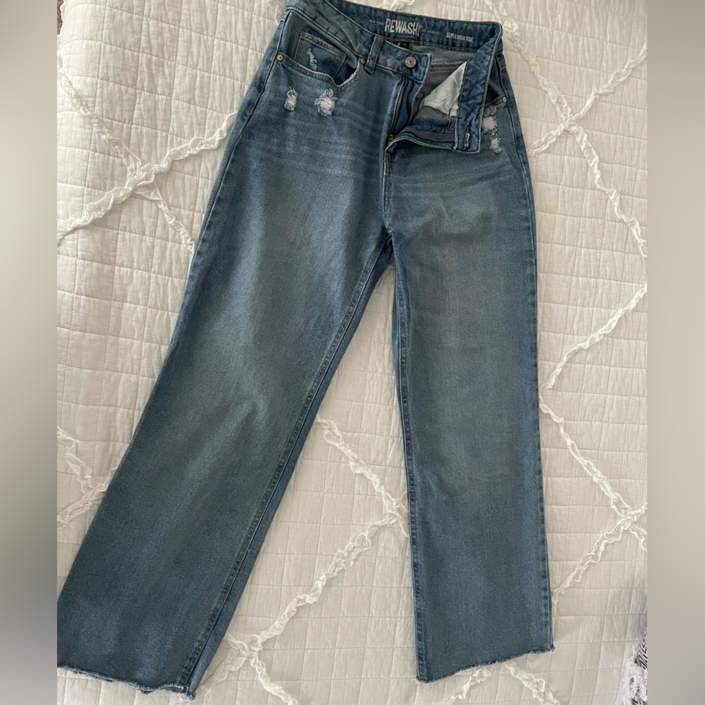 wide leg baggy jean